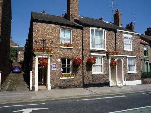Monkgate Guest House York Bagian luar foto